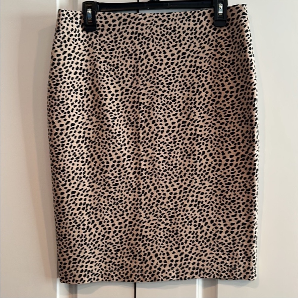 Ann Taylor Factory Women’s Skirt Size 8